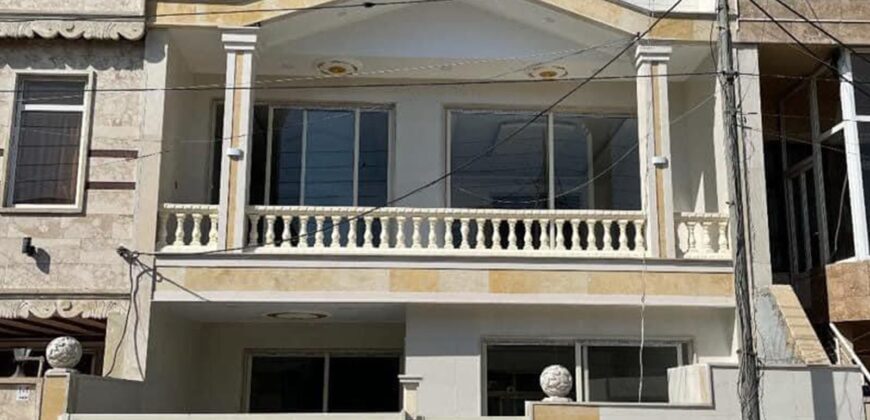 House for Sale in Farmanbaran
